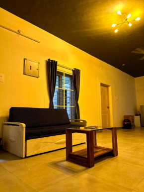 VILLA RISHAAM with swimming pool